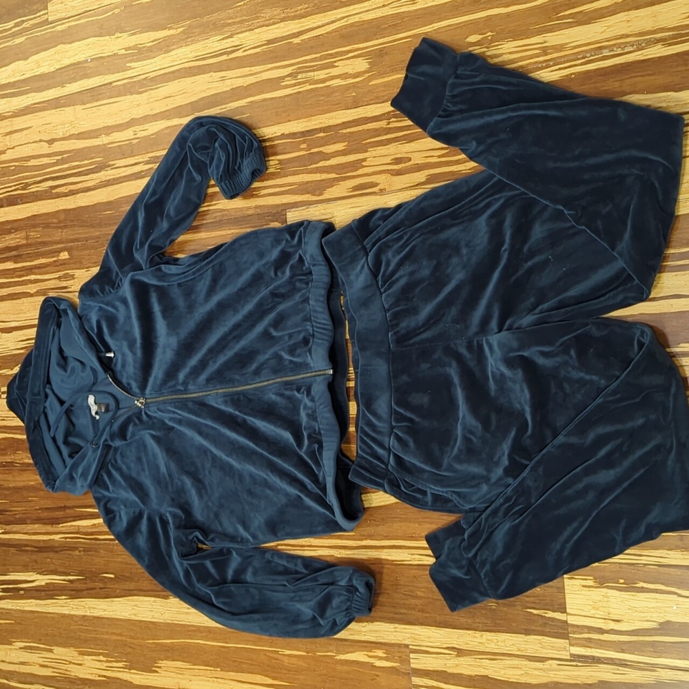 Cable & Gauge blue velour hood leisure suit